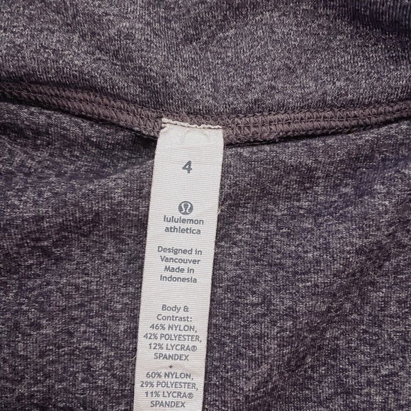 Lululemon Jacket. Size 4. - Picture 3 of 3
